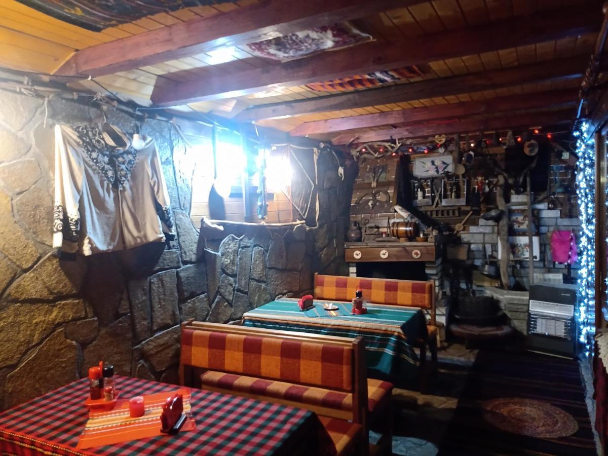 Кръчмъ При Байката 호텔 리바리차 외부 사진